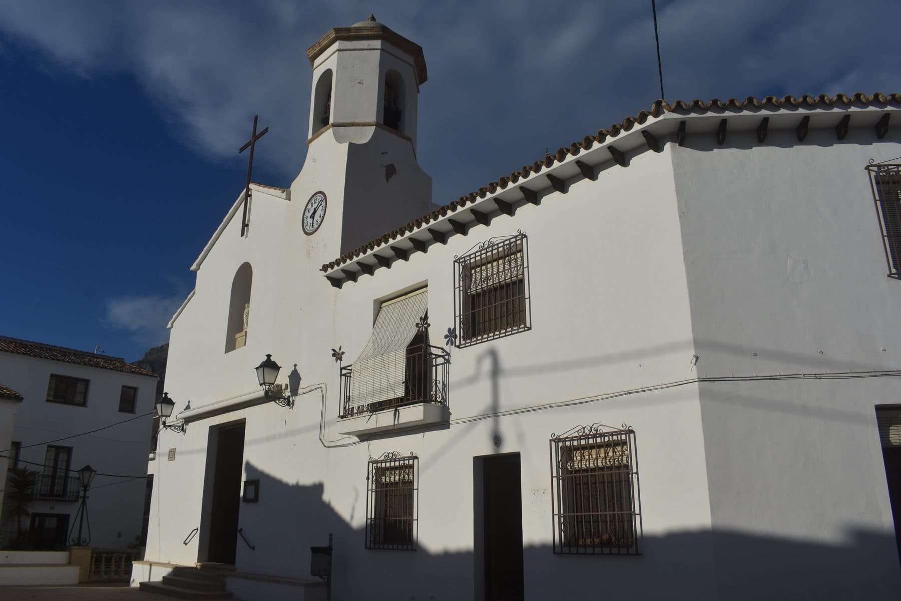La iglesia de Santa Ana en Altea la Vella