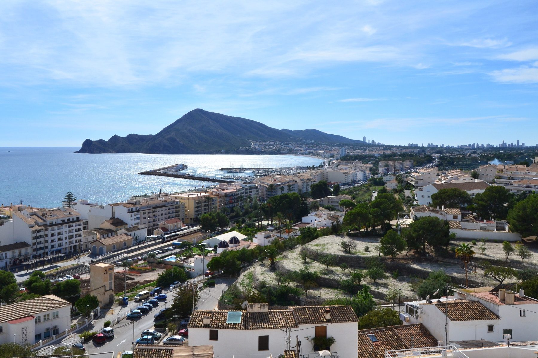 Altea con la sierra Helada cerrando la bahía