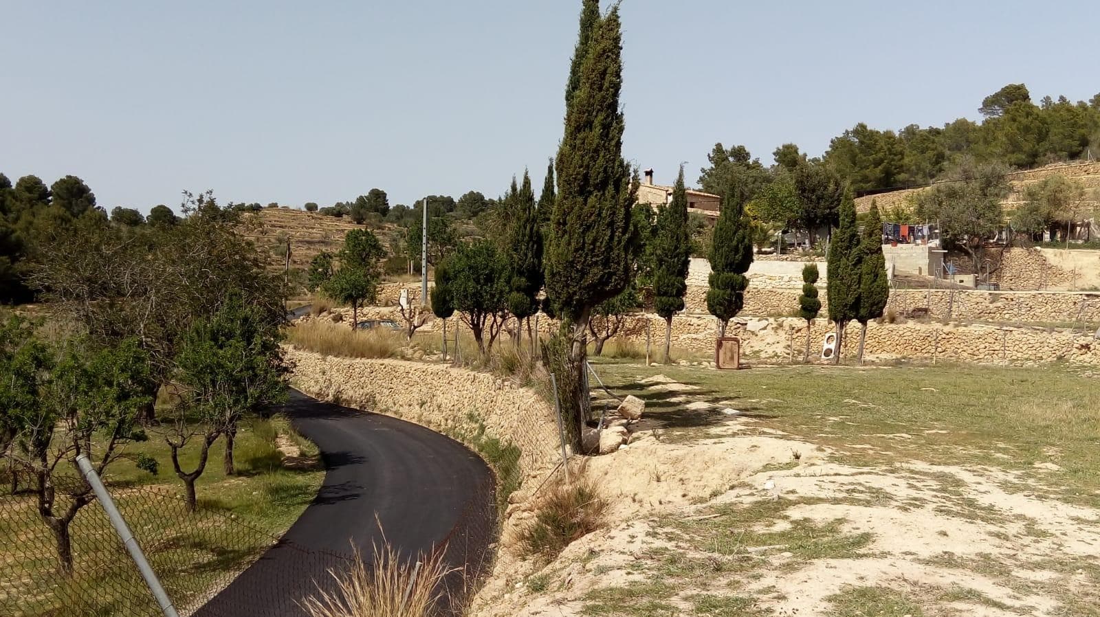 Terreno boschivo a partida vinyent · 1 / 8