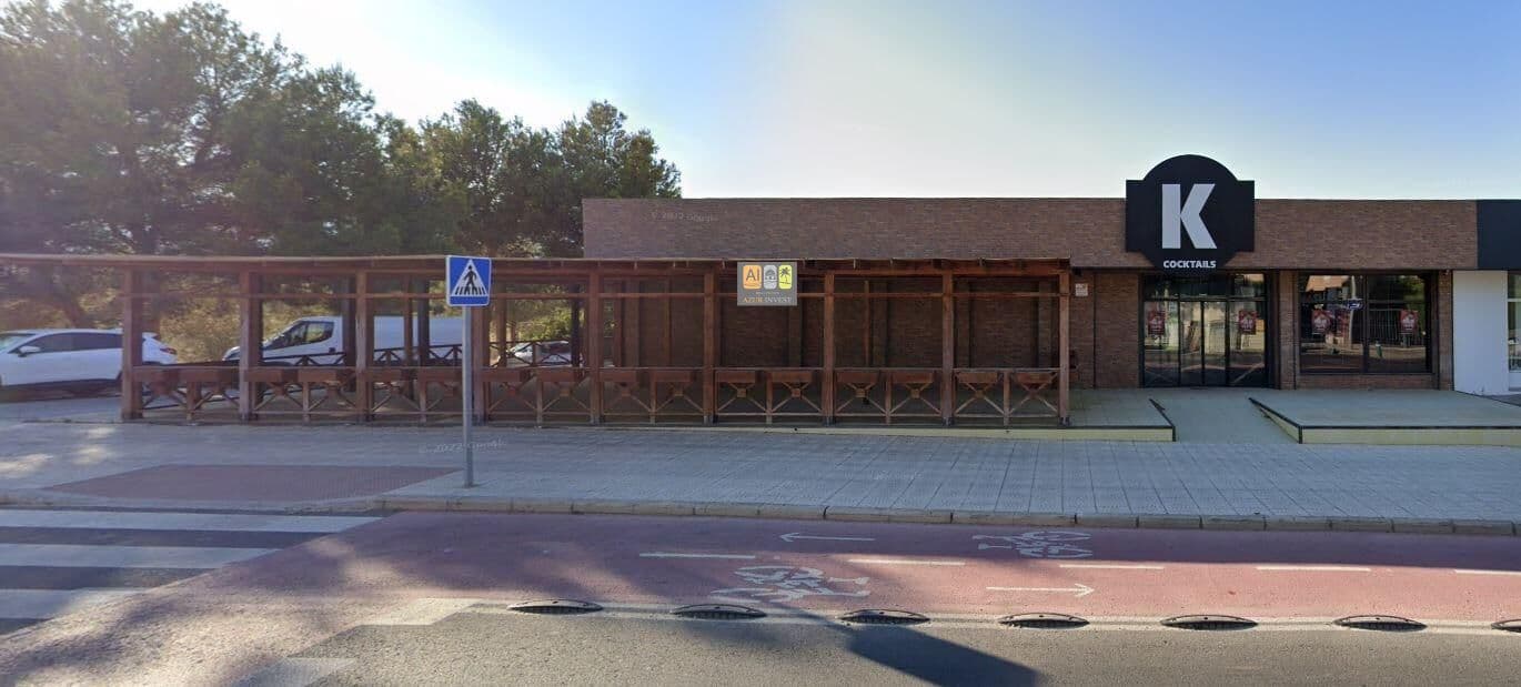 Local commercial à Mercadona · 1 / 18