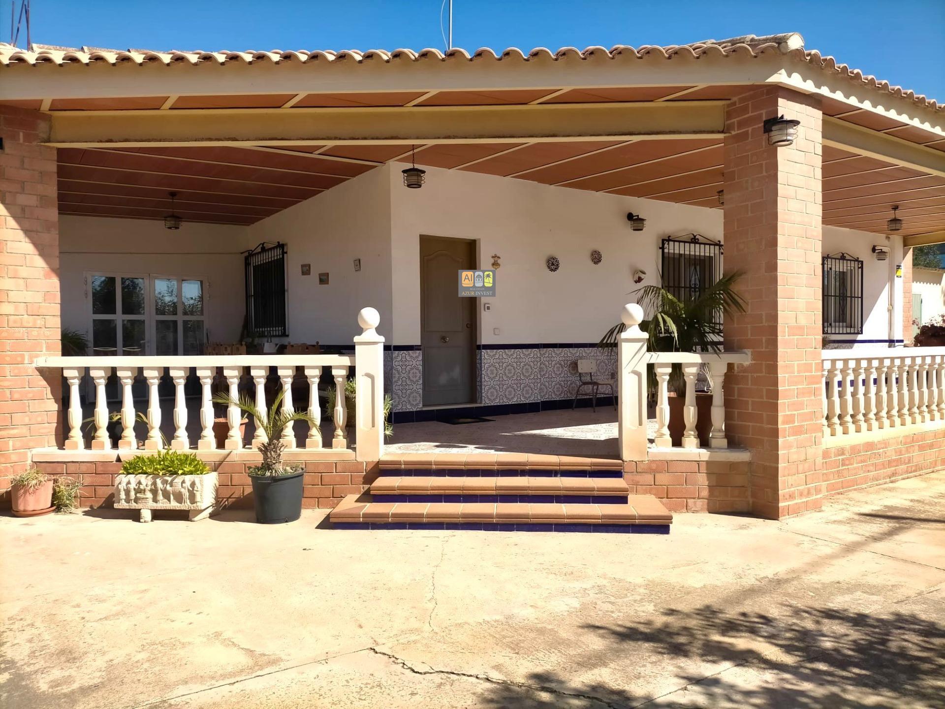 Casa con terreno en Nuevos Juzgados