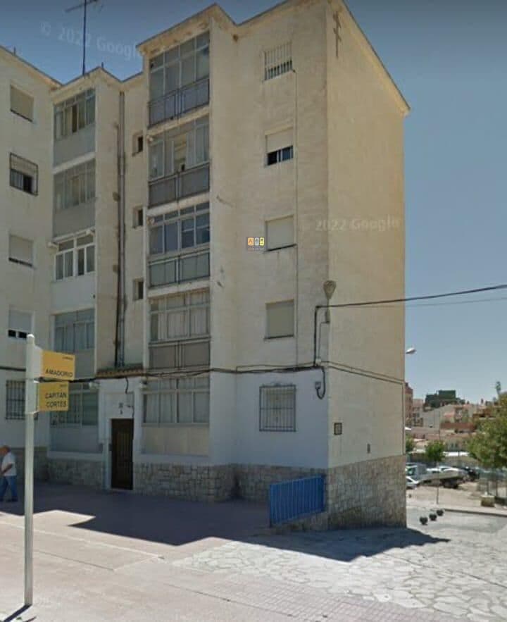 Local comercial en Colonia Madrid