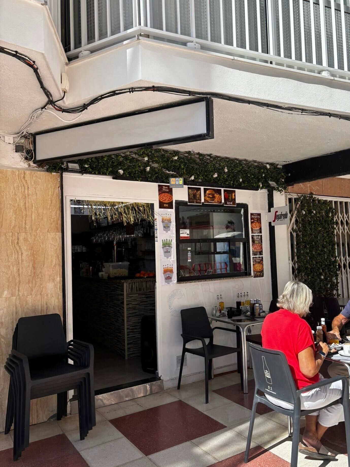 Local comercial en Avenida Europa